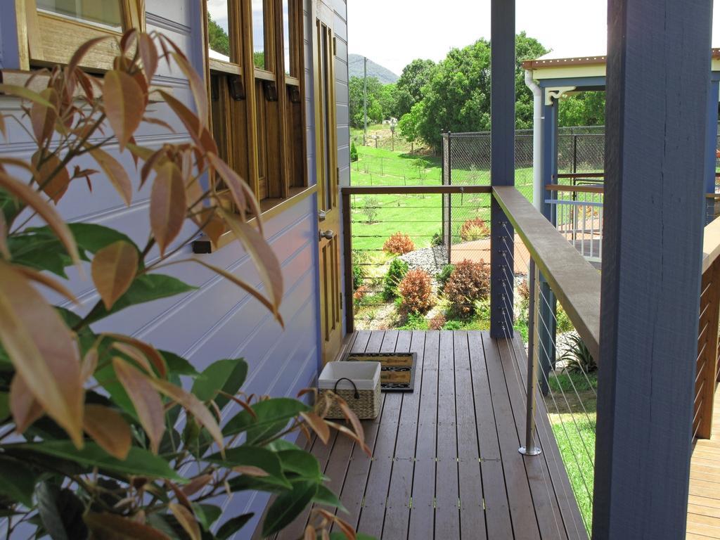 Jacaranda Creek Farmstay & B&B Sunshine Coast Dış mekan fotoğraf